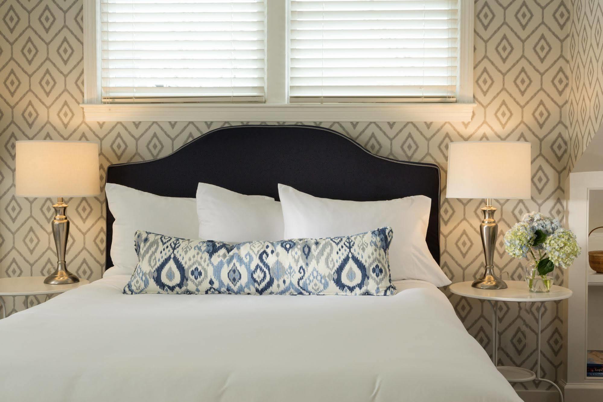 Brass Lantern Inn Nantucket Dış mekan fotoğraf